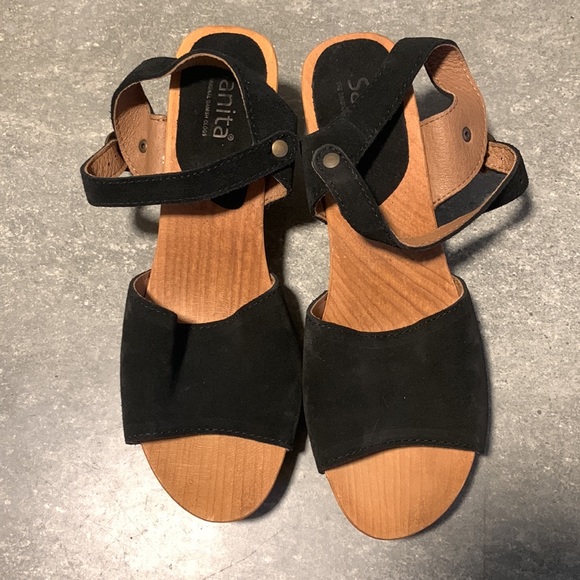 Sanita Menna Danish black suede sandal size 40 / 9 NWOB - Picture 2 of 5